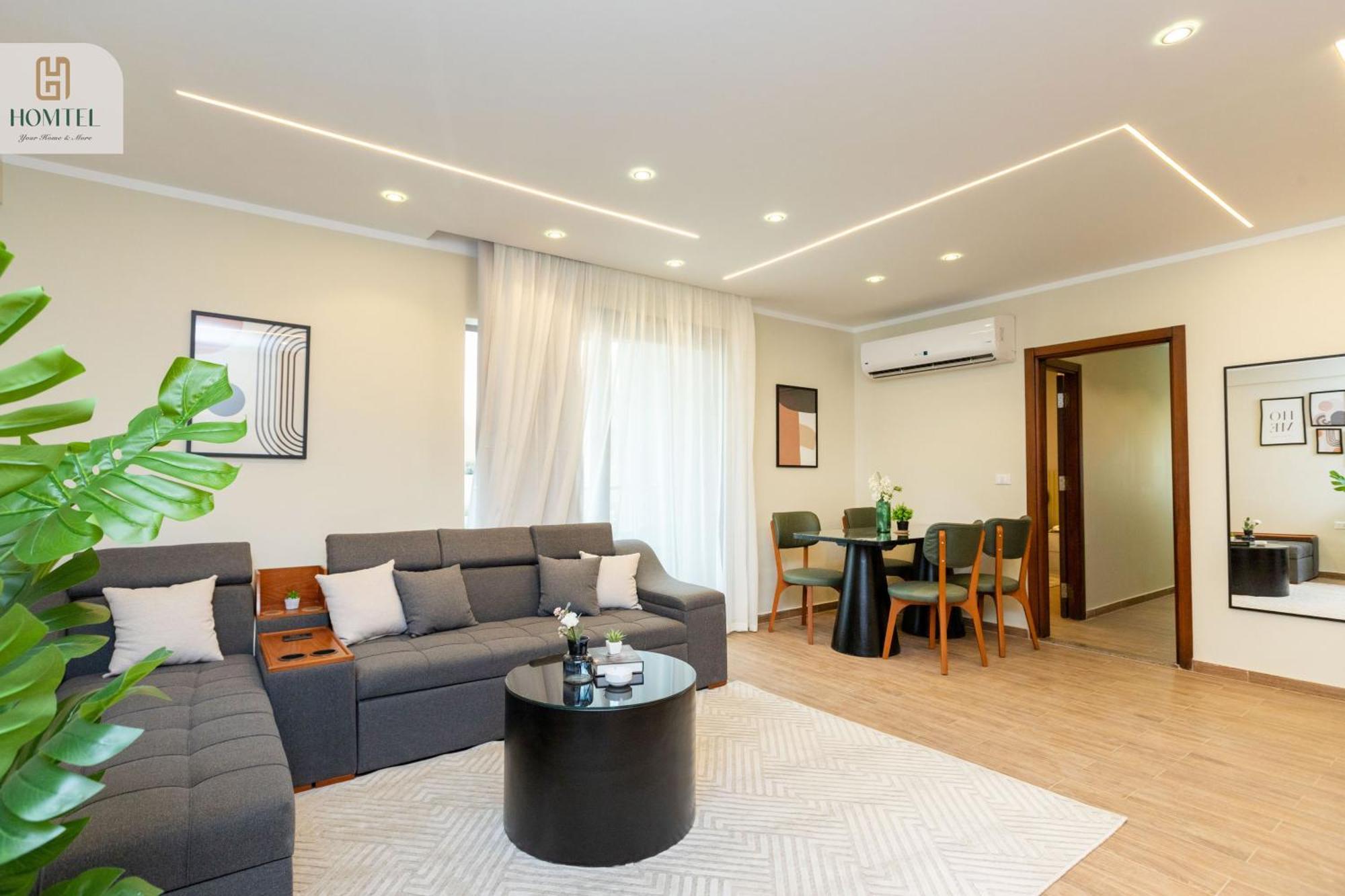Homtel Auc